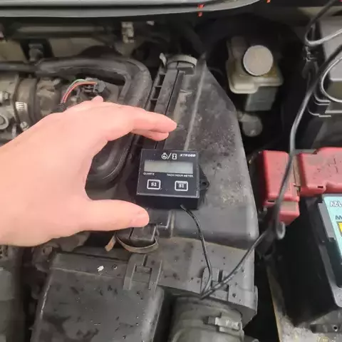 Števec motornih ur XTROBB - slika 3